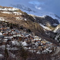 2013-03-12 Alpe Huez et Huez 01.jpg