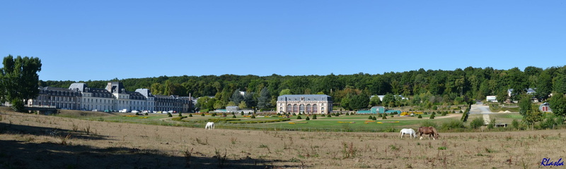 2013-09-04 Pontgouin - Chateau des Vaux 01.JPG
